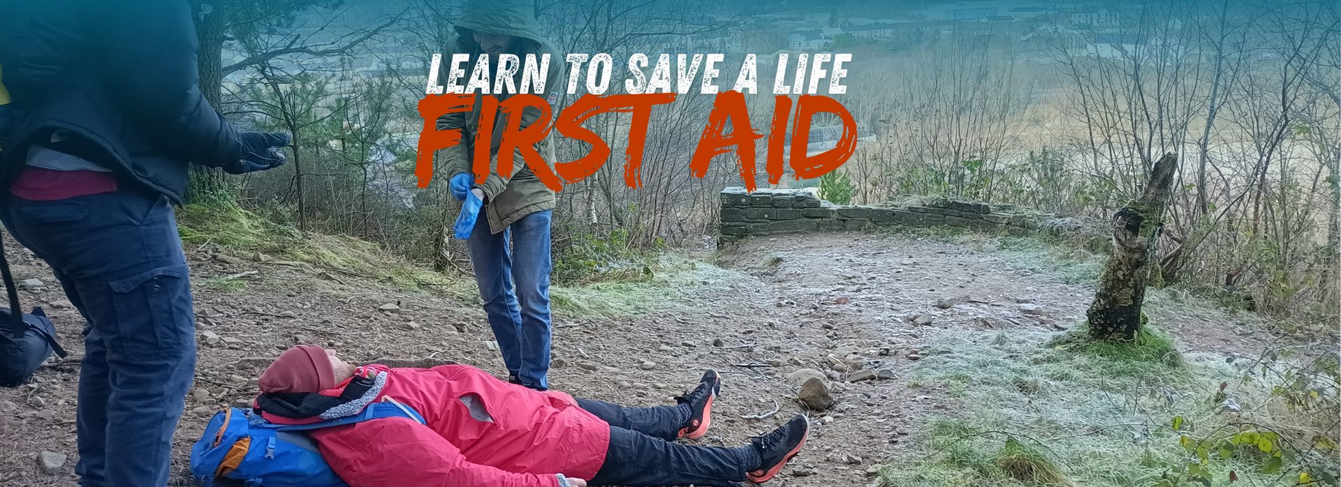 Outdoor first aid training course